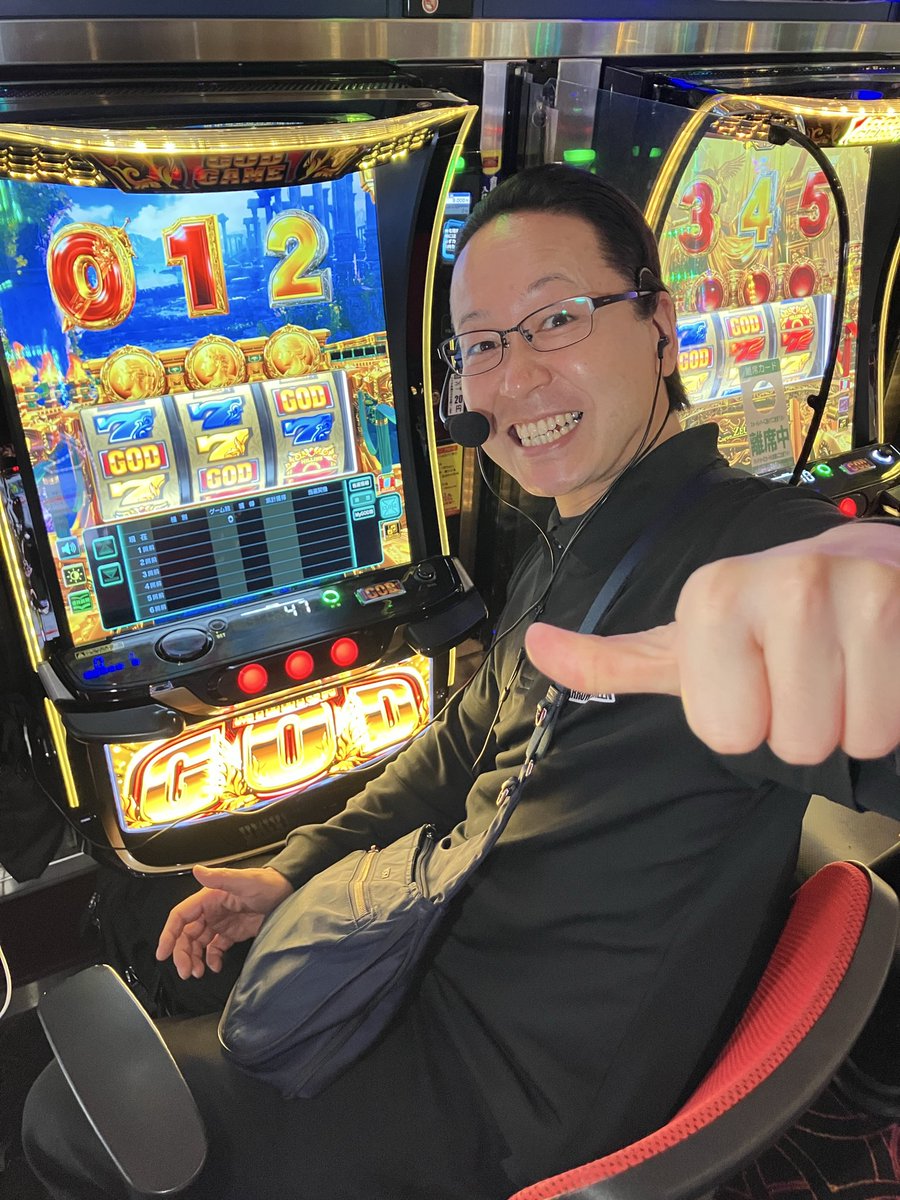 arrowsscreen's tweet photo. 佐賀県つかさ神埼店より
シーサ。の回胴日記YouTube生放送開始！🤓✨

ミリオンゴッドで今日はナニ確～⁉️🔥

ご視聴はこちらのURLから！📱📺
https://t.co/AZ8QUkRvQq

ch登録はこちらから✨
https://t.co/N8aZSqaZOr

#シーサ。　
#PR https://t.co/xv0S1r1iB0