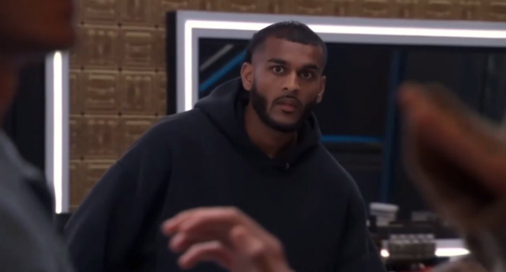 Ethanimale's tweet photo. I would probably expect a top 5 wildest nomination ceremonies video at some point next week #BB28 https://t.co/NfZQW2w8O0