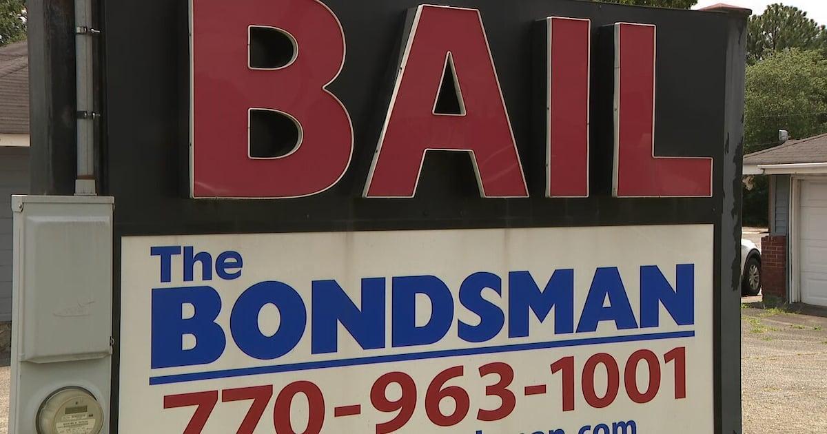 wsbtv's tweet photo. Metro Atlanta bail bondsman wins legal battle with sheriff https://t.co/LBFEnYLqfA https://t.co/1xfCVINgko