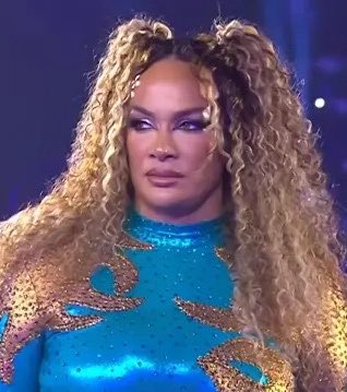 Popplayzz1's tweet photo. Nia Jax is getting 2 qualifier matches and Jordynne Grace can’t even get 1 🤦🏼‍♂️

Also why is Tiffany in the ladder match , She is already the US champion.

Jacy Jayne was robbed.

No wonder the tickets aren’t selling with all this bullshit booking. https://t.co/OH7zWyWIEH