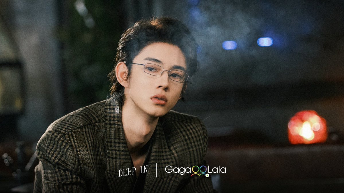 TheBLXpress's tweet photo. #DeepInEP8...Zhen Xin strikes a deal with his girlfriend for staging their breakup. Since he gets sick, Zhang Zhun worries about his health more. Their offscreen romance is spilling into their onscreen scenes & everyone on the sets notice the change in their relationship 🙊🙊 https://t.co/P6EU6uXBhc