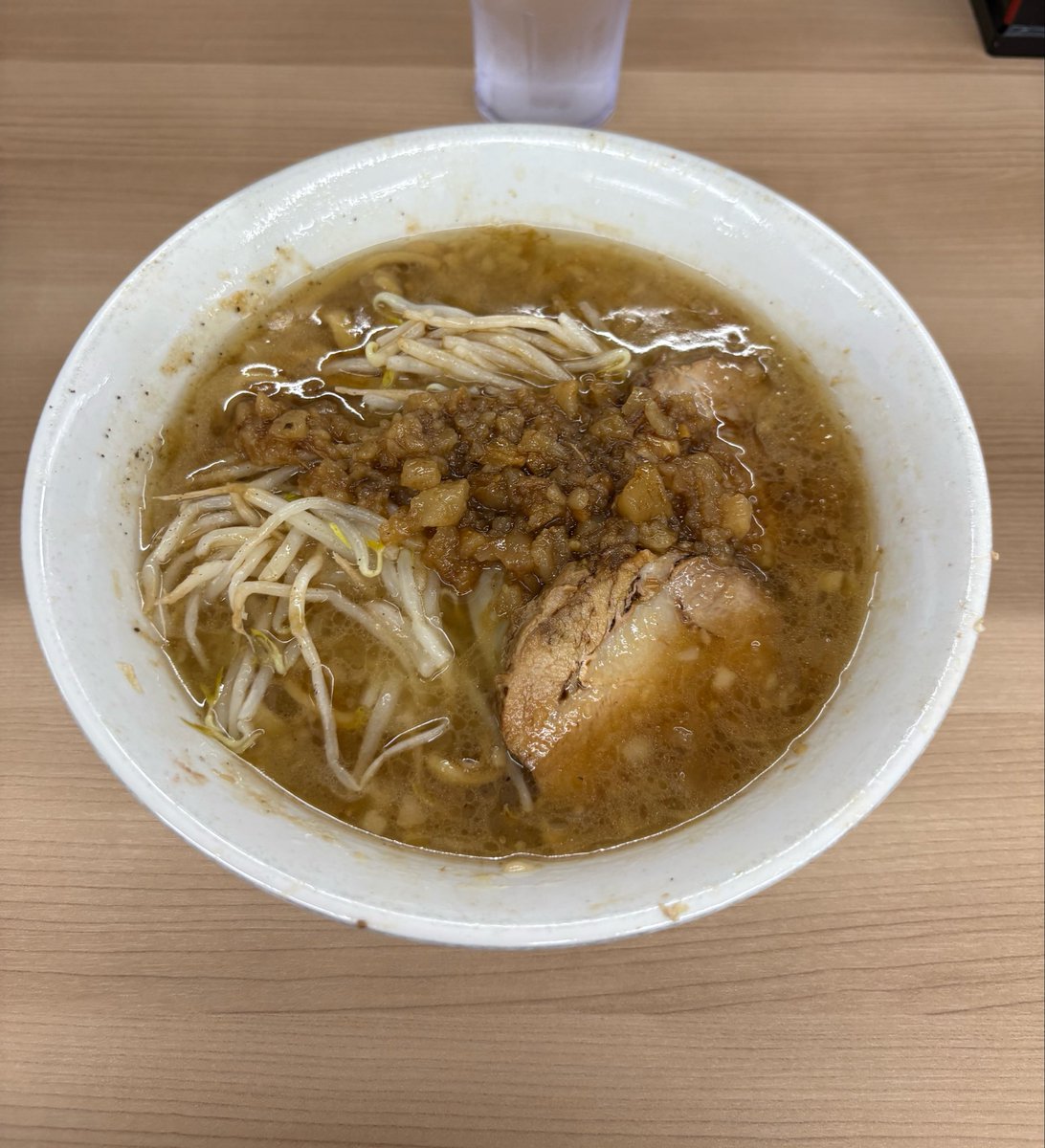 irunapyn's tweet photo. 麺100g野菜少なめでも腹パン🍜
美味しかったYO~ https://t.co/CAhrUN0Q40