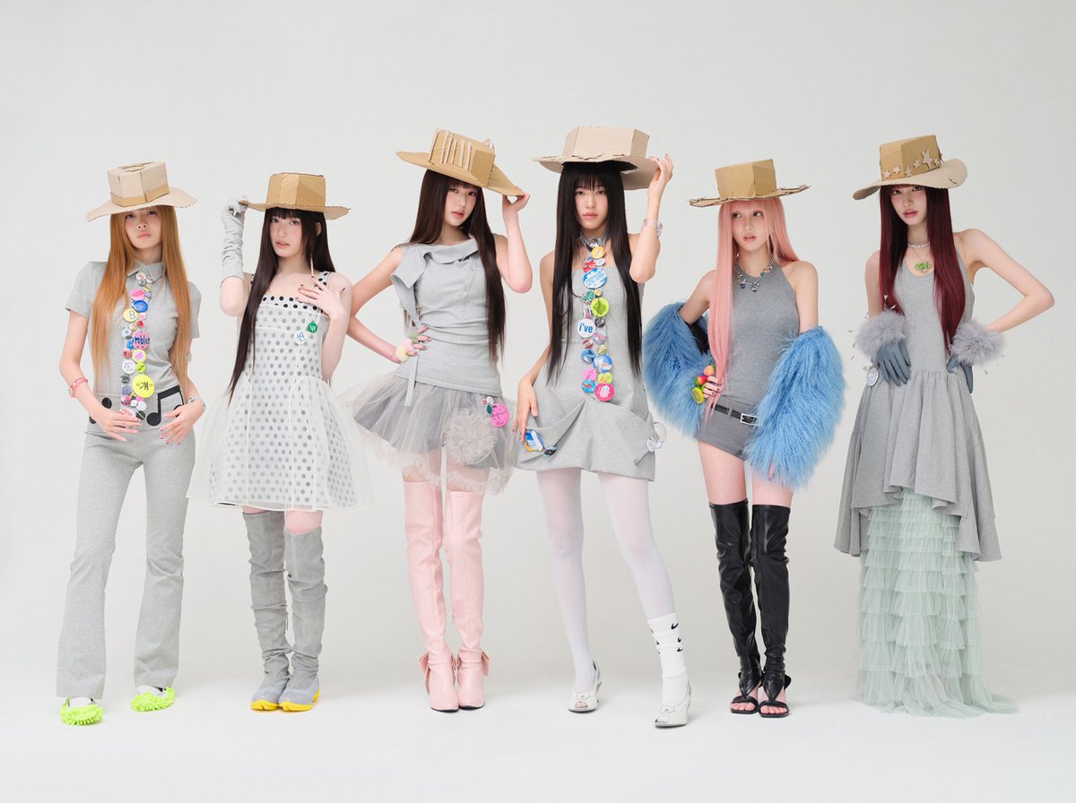chartsive's tweet photo. .@IVEstarship songs with most consecutive days on MelOn Daily Chart top 100:

#1 I AM – 990
#2 LOVE DIVE – 943 
#3 ELEVEN – 633 
#4 After LIKE – 623
#5 REBEL HEART - 550*
#6 Kitsch – 456
#7 HEYA – 423
#8 ATTITUDE – 301 
#9 XOXZ – 277
  
'*': still charting.

#IVE #아이브 https://t.co/lEsprzNELv