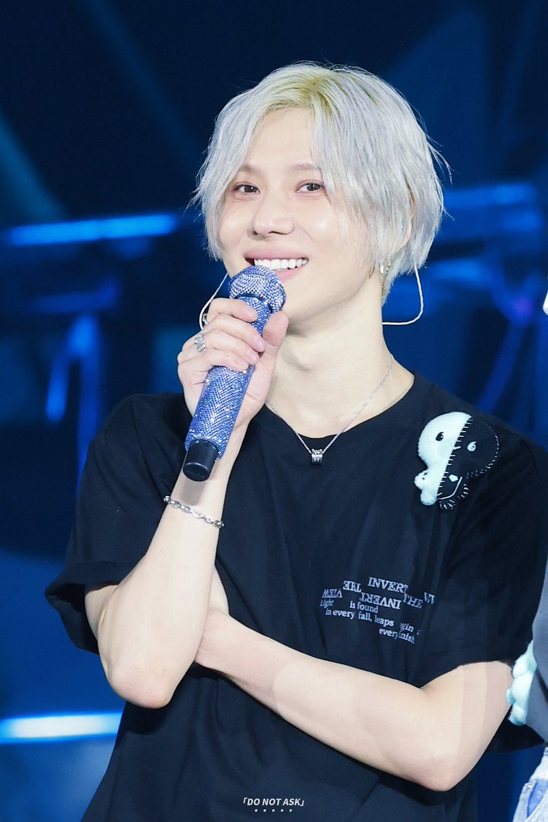 Donotask0718's tweet photo. 💛 Happy TAEMIN's Day 💛

#여름에피어난_태민이의계절
#HAPPY_TAEMINBDAY https://t.co/PqindA8ZIw