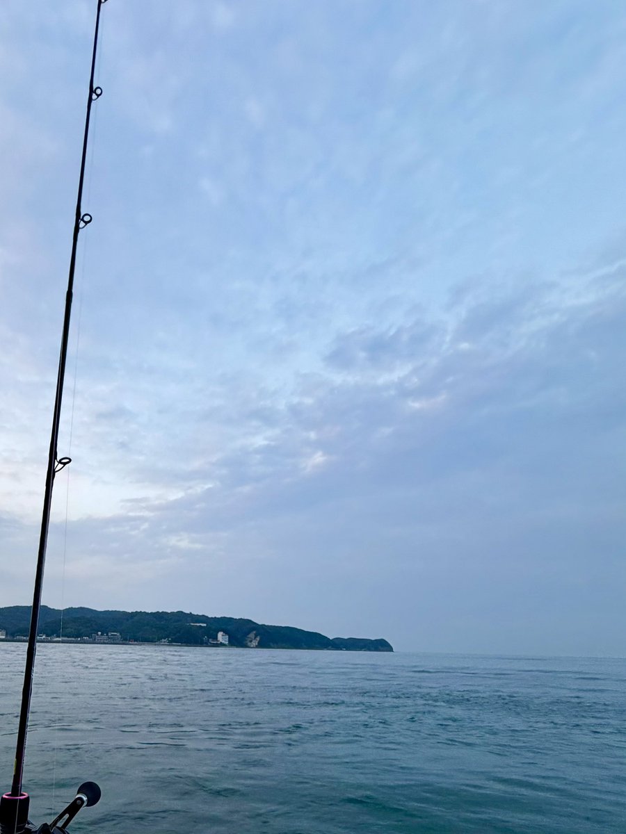 yvt009's tweet photo. 眠すぎて海落ちそうになってる https://t.co/vsGOhLofWr