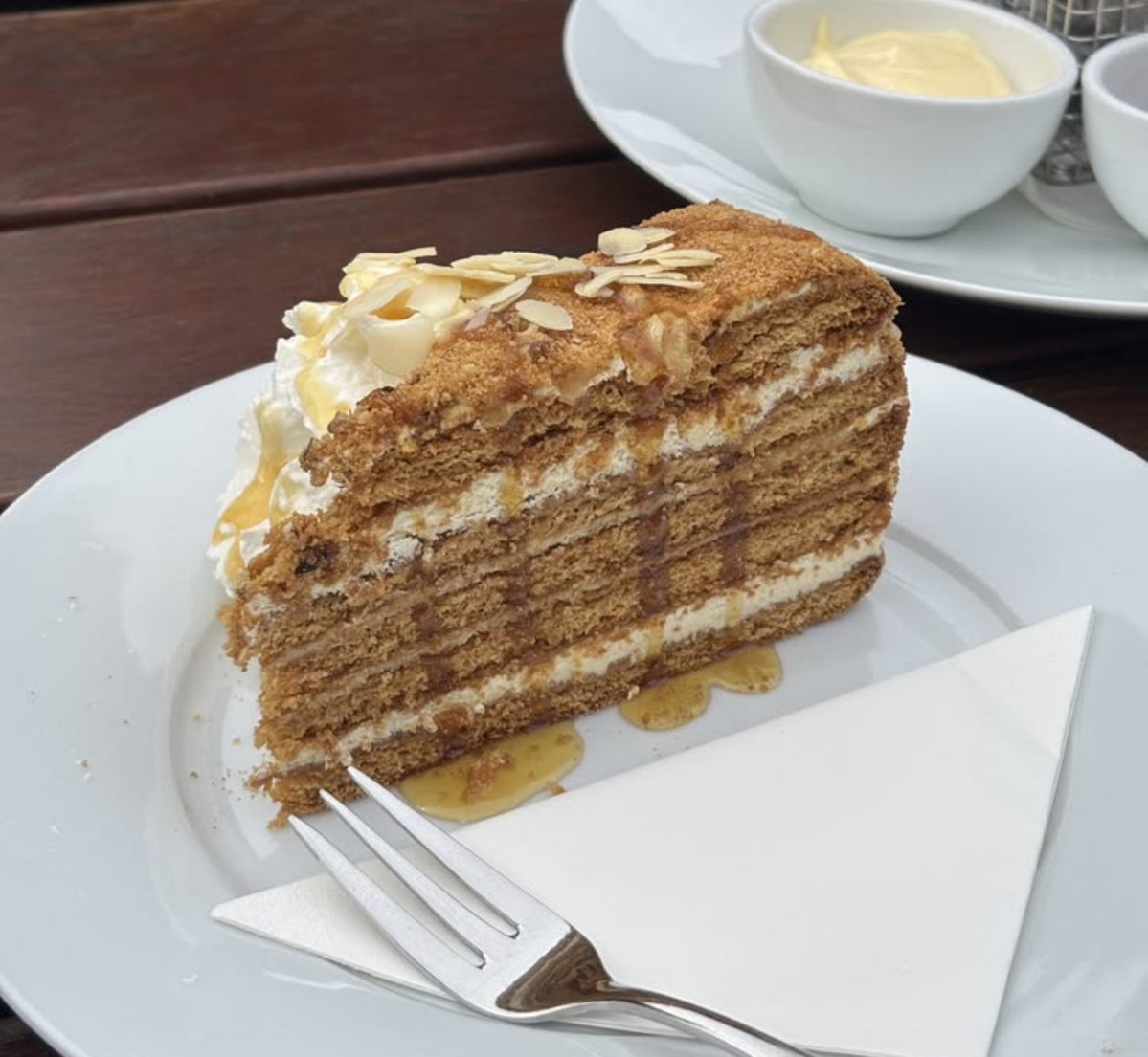 sweetberryfair's tweet photo. this or that (category : layered desserts)

cals are not counted ★
7 days duration
#foodpoll #interactivethread #edtwt #dessert #polling #games https://t.co/z24zx2S8S5
