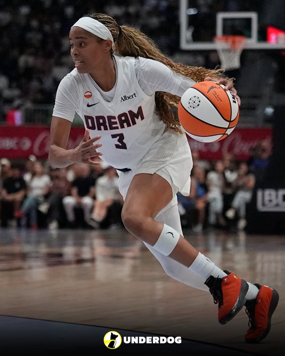UnderdogWNBA's tweet photo. Jordin Canada in Friday’s win:

18 PTS
13 AST
0 TO

She leads all players with 7 games of at least 10 assists this season. https://t.co/JmJXP37PHR