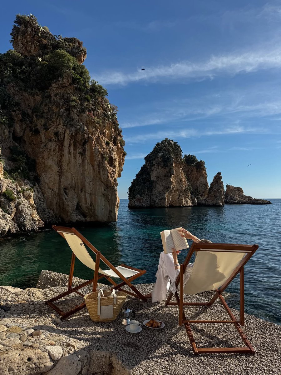 beautyexplorer7's tweet photo. 🍂 Beauty of Sicily, Italy https://t.co/JmzLwoWYIh