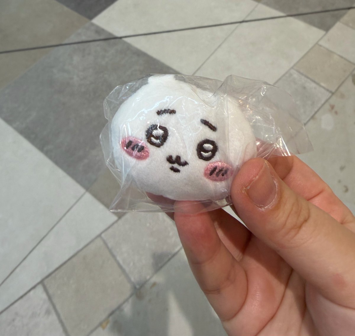 carame_candy's tweet photo. ちいかわ おかおマルチリング 交換

【譲】ちいかわ

【求】モモンガ

お昼頃までレイクタウンでの手渡しもしくは郵送での交換希望しております。
交換可能な方いらっしゃいましたらお声かけお願いいたします。 https://t.co/RVqo5an4T2