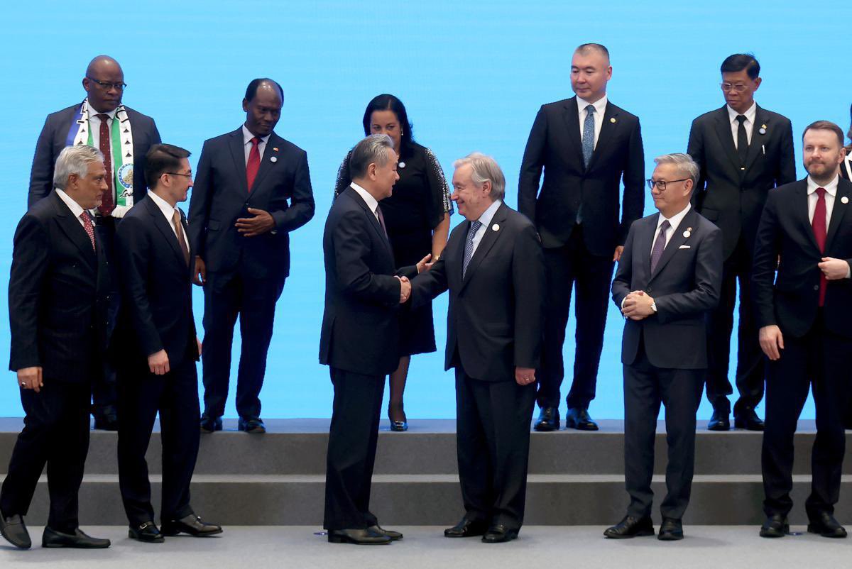 SyllaSori's tweet photo. Senegal joined as a founding member the World #AI Conference established in #Shanghai. Expressed by H.E Samba Diouf Minister of Telecom &amp; IT, our membership is guided by the principles of multilateralism, international cooperation &amp; the implementation of #UN Agenda on #AI https://t.co/FRlrmuOgka