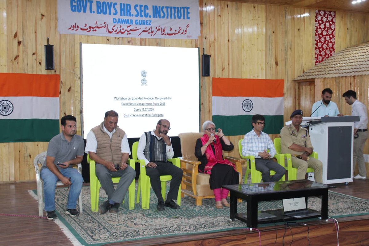 IndianArmyinJK's tweet photo. Proud moment in Gurez! 🇮🇳 
The Indian Army, in collaboration with Civil Administration, successfully organized an EPR Convention at Govt Boys Hr Sec School, Dawar, engaging over 350 youth & locals in responsible plastic & e-waste management. 
Together, we're building a cleaner, greener & sustainable Bharat! 
#IndianArmy #Gurez #Kashmir #CleanGurez #SustainableIndia #EkBharatShreshthaBharat
#NationBuilding #NationFirst #WeCare