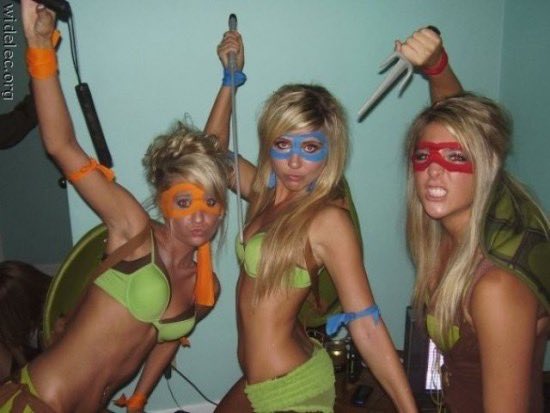 Welsccy's tweet photo. · · ───•⋅⊰ ꥟ ⊱⋅•─── · ·
Summer lock in ~> skinny Halloween

Finally fit into that costume you’ve been eyeing for years
Weekly weigh ins, group fasts and competitive loss! 
Follow + RT + comment to join!
· · ───•⋅⊰ ꥟ ⊱⋅•─── · ·
🏷️ #thinspo #edtwt #anatwt https://t.co/mTH5g2xm8d