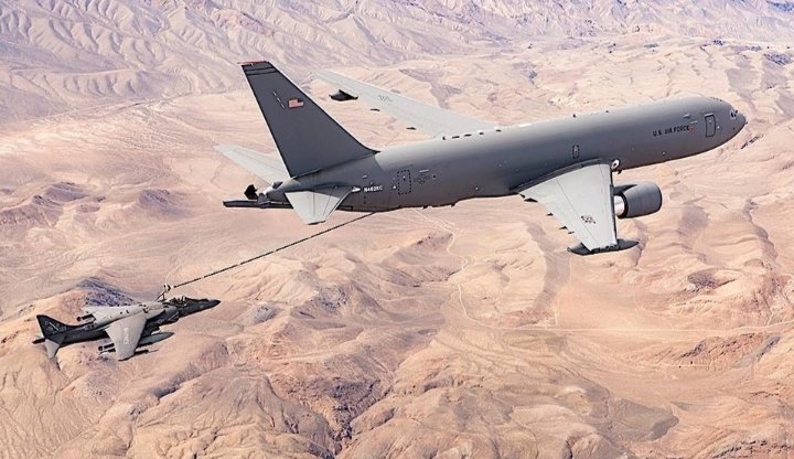 Israel_info24's tweet photo. 🚨 Breaking news: Security Alert Over Iran Intensifies
The United States has decided to deploy additional air refueling (tanker) aircraft to support operations related to Israel, amid concerns over possible regional escalation involving Iran. The move is intended to strengthen military preparedness and enhance operational readiness in the region.