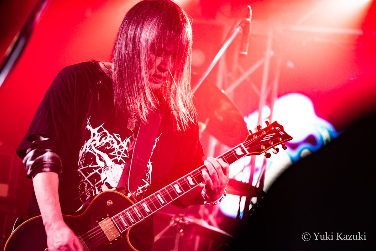 yuki_turtle's tweet photo. 明日、7/19(日)の現場ー！！📷✨
SURGE'K、シンプルにカッコいいのだよっ😆🤘
キャッチーさもありながら、尖った音で硬派なROCKを堪能できます🎸🎤
ぜひー！！ https://t.co/zmh91kQxA1