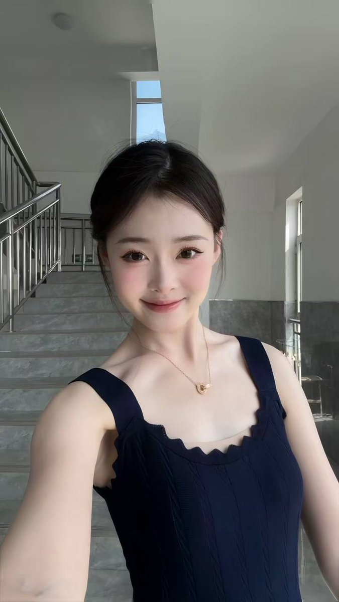 amon1200gmilcom's tweet photo. 纯情天花板 https://t.co/P2VNMqvRfw