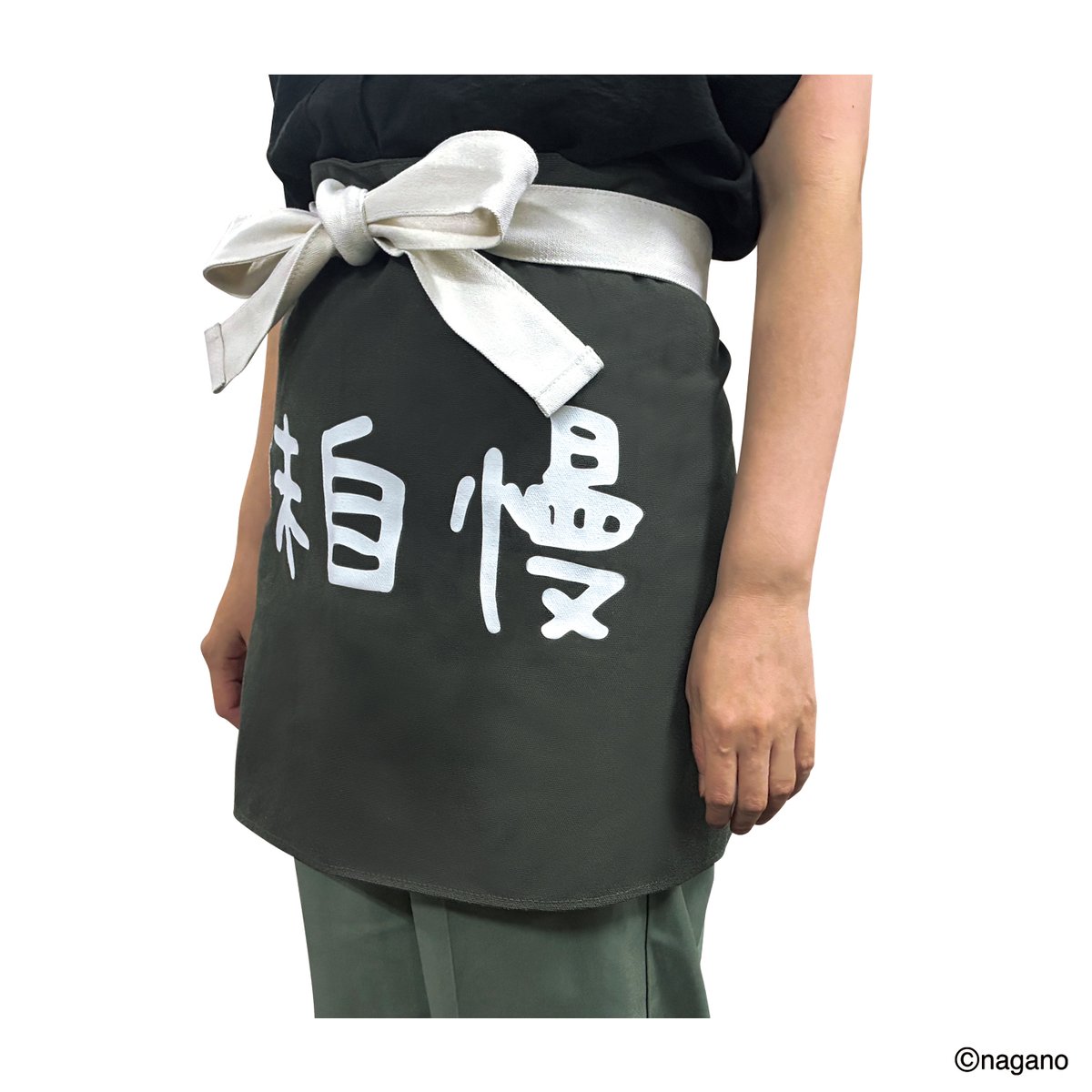 chiikawa_market's tweet photo. ＿人人人人人人人＿
＞　バーーーッ　＜
￣Y^Y^Y^Y^Y^Y￣

ブレない軸、つつみこむ器・・・
どっしり島二郎グッズ 発売中🍛
7/24(金) ＆ 8/7(金)11時発売の NEW島二郎も要チェック🍲

🔻ご購入はリプライから🔻　#映画ちいかわ　#ちいかわマーケット https://t.co/33x2fvpzA0