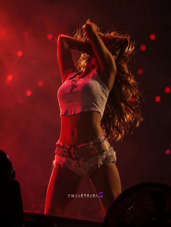 pjhyopics's tweet photo. HOLYYYYYYYYYY https://t.co/VvtHhTUecl