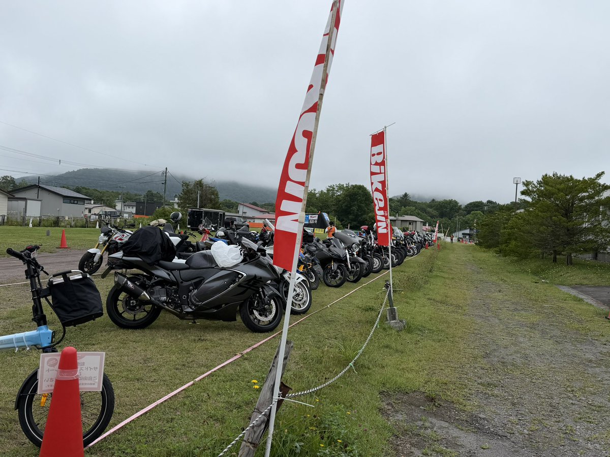 smith__227 tweet picture