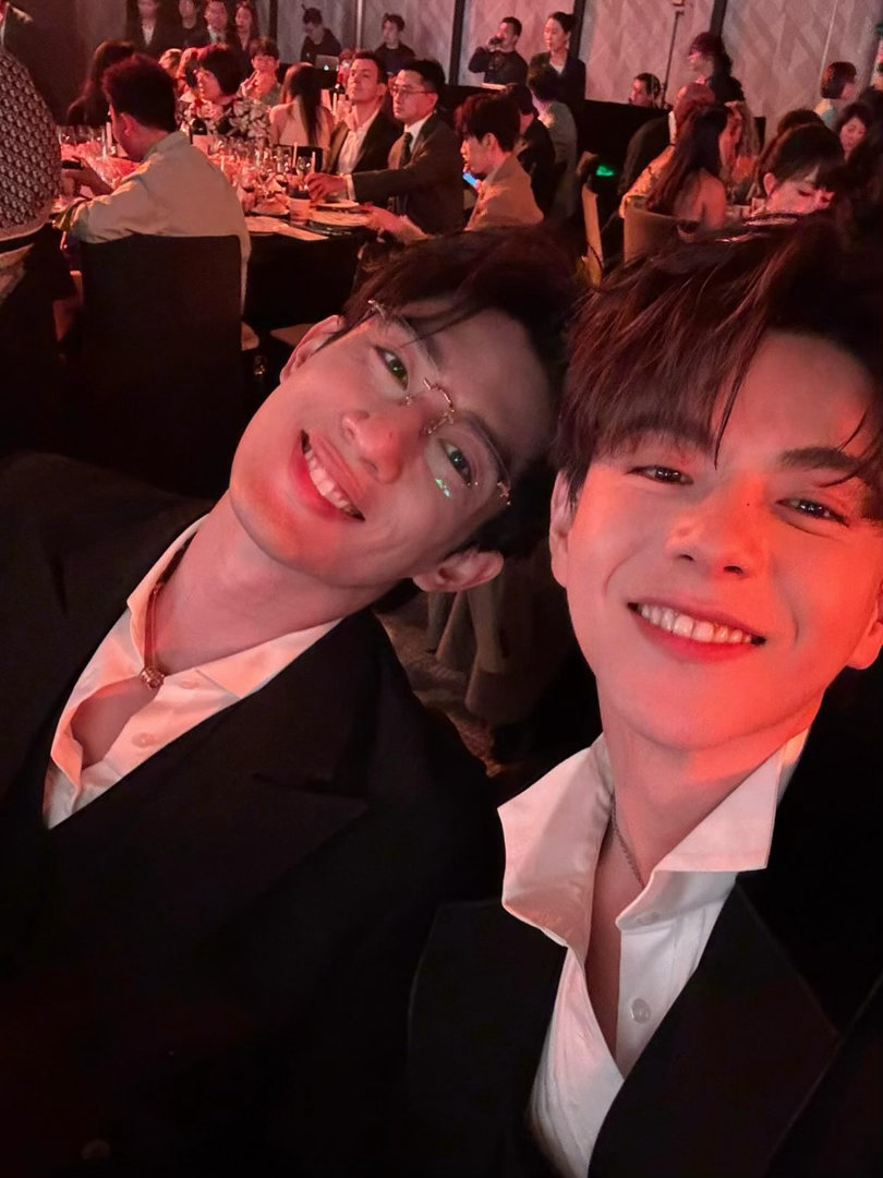 ubeulo's tweet photo. 이날 도파민 터졌는데^^

#aylio https://t.co/u3NaLGQVqO