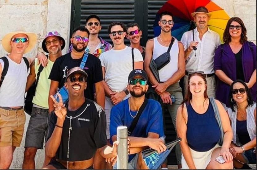 PrideNPassport's tweet photo. Queer Lisbon - A Treasure Hunt in LGBT History

Explore Bairro Alto and Príncipe Real with an expert guide, scandalous stories, hidden history, and new friends included. 

https://t.co/0hFeUoYa95 https://t.co/GdV4f7weWI