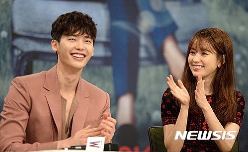 js_89914's tweet photo. カンチョル🥰🧡
#W の制作発表会
はぁ〜〜もぅ10年前👀

2016.07.18

#이종석
#leejongsuk
#イジョンソク 
#더블유 https://t.co/GpxsTUFqtC