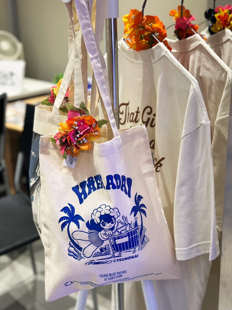 sunxoxome's tweet photo. 【個展開催のお知らせ】

本日個展2日目オープンしました！
会期ほか詳細は以下のとおりです。
よろしくお願い申し上げます！

＿
つのがい個展「スコール」
https://t.co/5cK35PVote
⬛︎2026.7.17(金)〜2026.8.3(月) 11:00 〜 21:00
⬛︎入場無料
⬛︎Bankrobber LABO (HMV record shop 渋谷) https://t.co/zUks1jBSrg