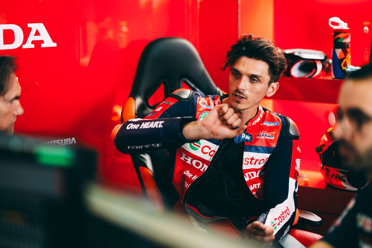 HRC_MotoGP's tweet photo. Honda HRC's mid-year check in #StealthMode ๐ฅทPt2
Back to work in Buriram.
Buriram Test Combined Results:
๐
ฟ๏ธ๐ @JoanMirOfficial 1'29.296
๐
ฟ๏ธ1๏ธโฃ3๏ธโฃ @Luca_Marini_97 1'26.451 https://t.co/E9donKjPo4