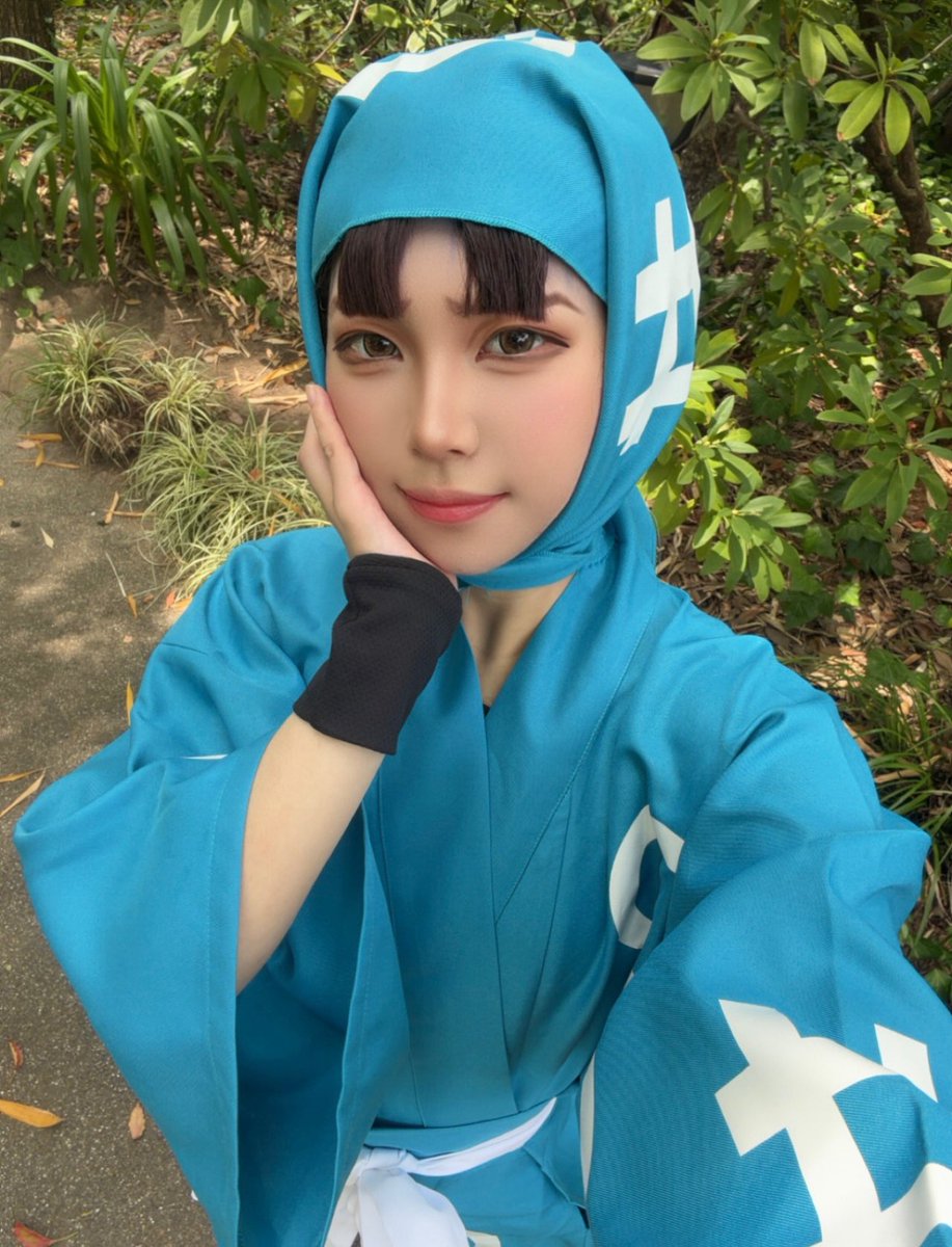 cxvvr_v's tweet photo. せんぱいたちと一緒にいます〜〜

#ビビコス大須若宮 https://t.co/Yd0K6qoUx0
