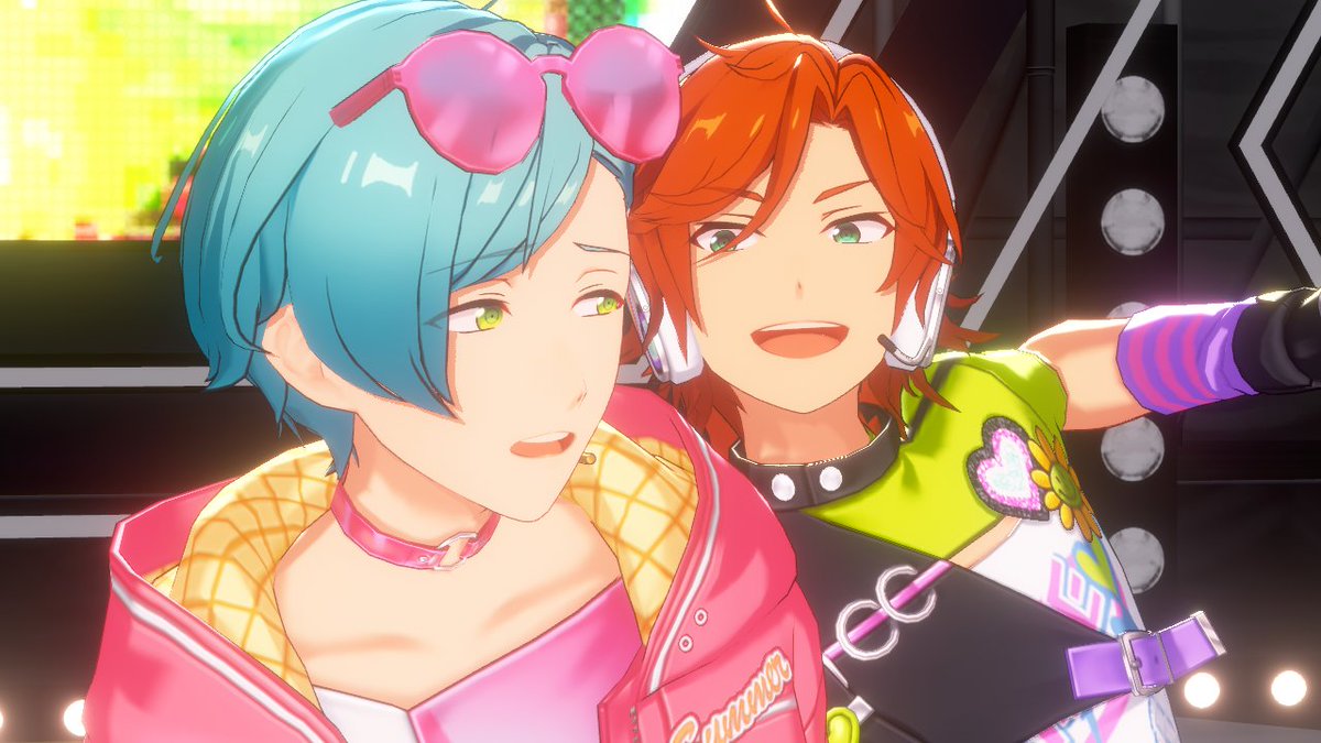 タランツォ tweet media