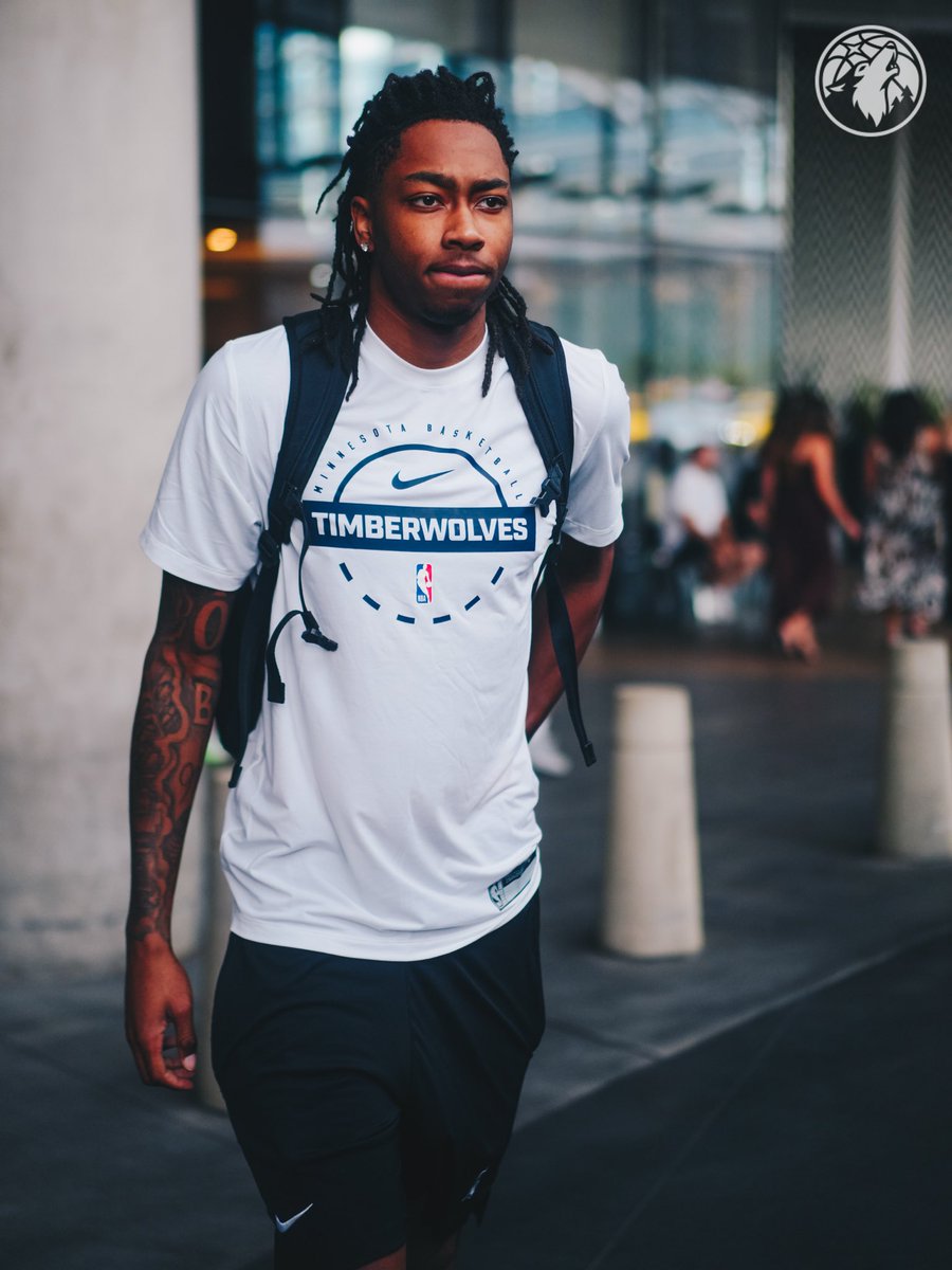 Timberwolves's tweet photo. Friday night hoops. 🔜 https://t.co/78tdnHzAfr