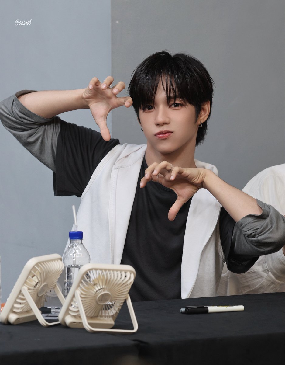 0421o6's tweet photo. 20260717 

#AHOF  #아홉 
#JL #제이엘 https://t.co/1sXsytD7nG