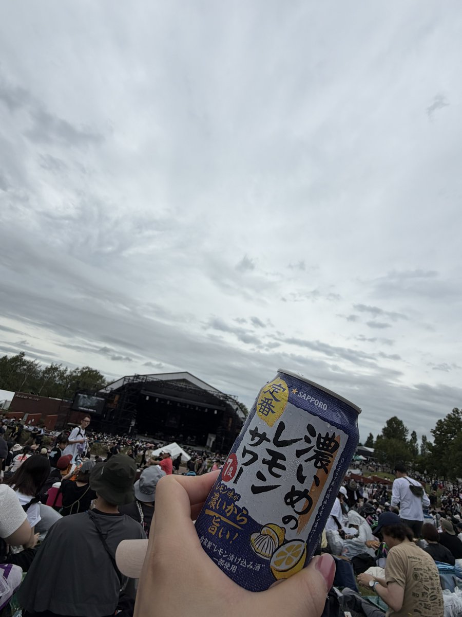 ouchidaisuking's tweet photo. 酒飲んだので終了 https://t.co/aAA6ZcTt0c