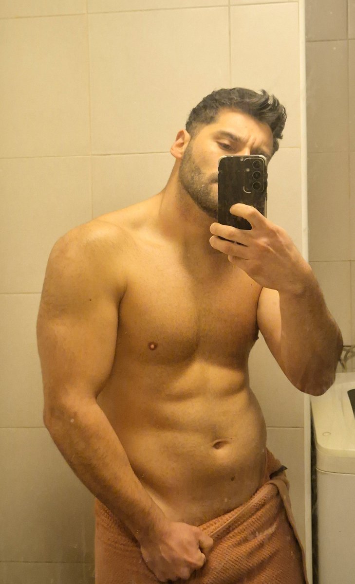NachoNutrifit's tweet photo. Ducha para terminar el día 🔥 https://t.co/cMaNWMoPrK