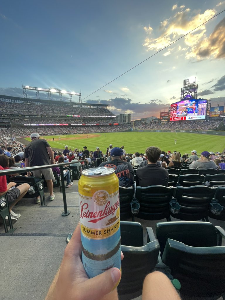 Head_FirstPod's tweet photo. Extending Shandy SZN @Ben_Upton5 

Usually these are exclusively for Charles Schwab but… https://t.co/ldTHDOfupQ
