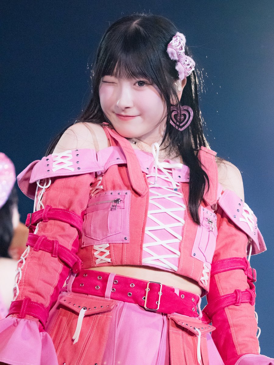 skmm413's tweet photo. 2026.07.17
≠MEアリーナツアー喝采パレード
📍横浜アリーナ

櫻井もも @_sakurai_momo_ ちゃん♡

スワイプ▷▶︎▷

#櫻井もも #ノイミー_カメコ #ノイミーアリーナツアー2026 https://t.co/F8NEcpk3G2