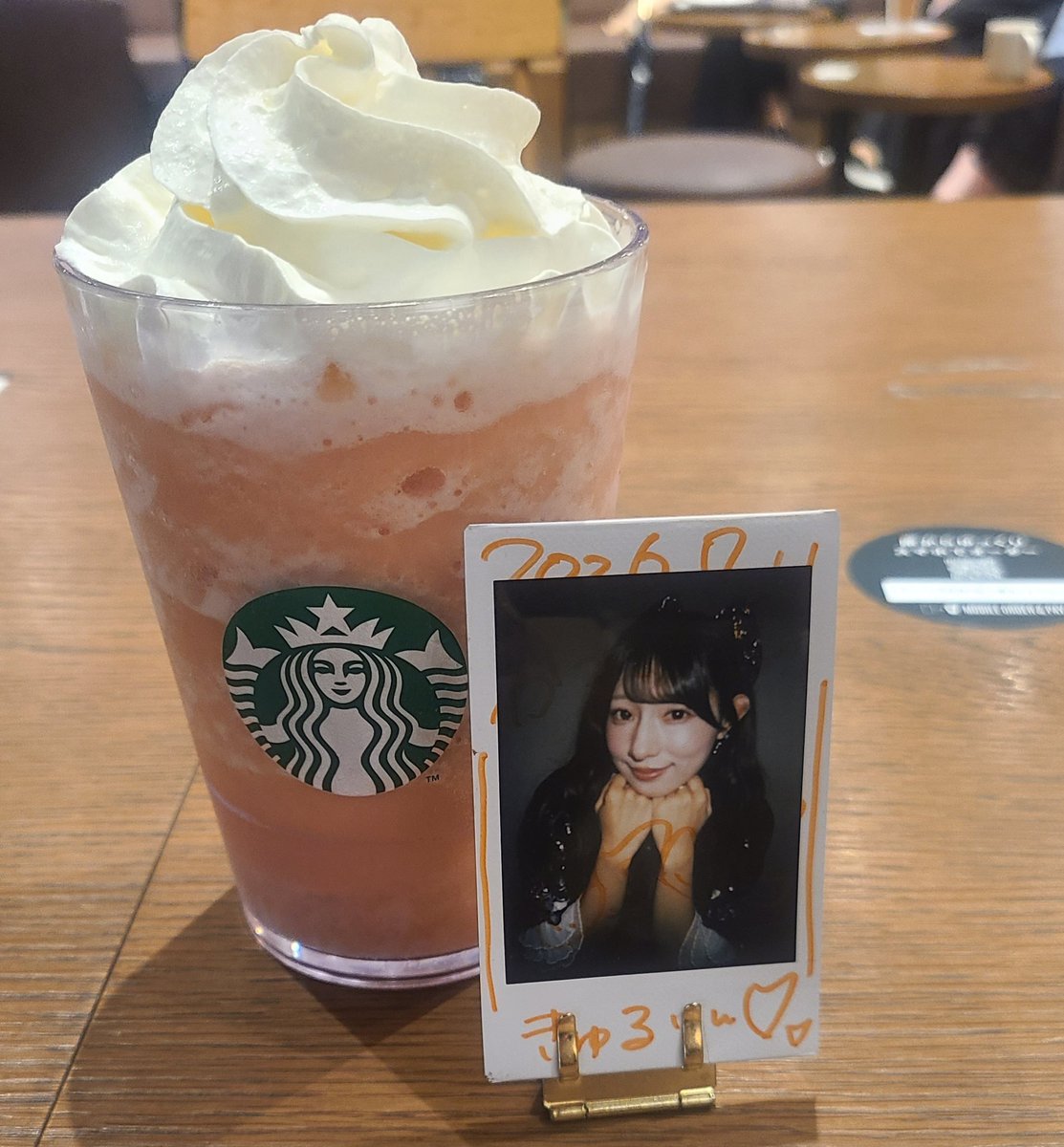 kohran1121's tweet photo. －ヲタ　暑いので、地下街に行く－

コメダ行きたいと思って来てみたら滅茶混んでて入れないから
STARBUCKS来たよ凪沙さん。
@_MyDresscode_
#松倉凪沙
#凪沙さんしか勝たん https://t.co/9k6OyVoSpv