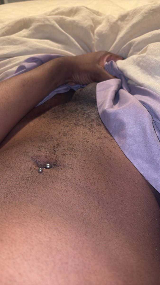 wtfshaue's tweet photo. DMs are open 🫣
#gay #onlyfans #mlm #freaky #bbc #BBCBBC #horny https://t.co/fiTpxNOdWh