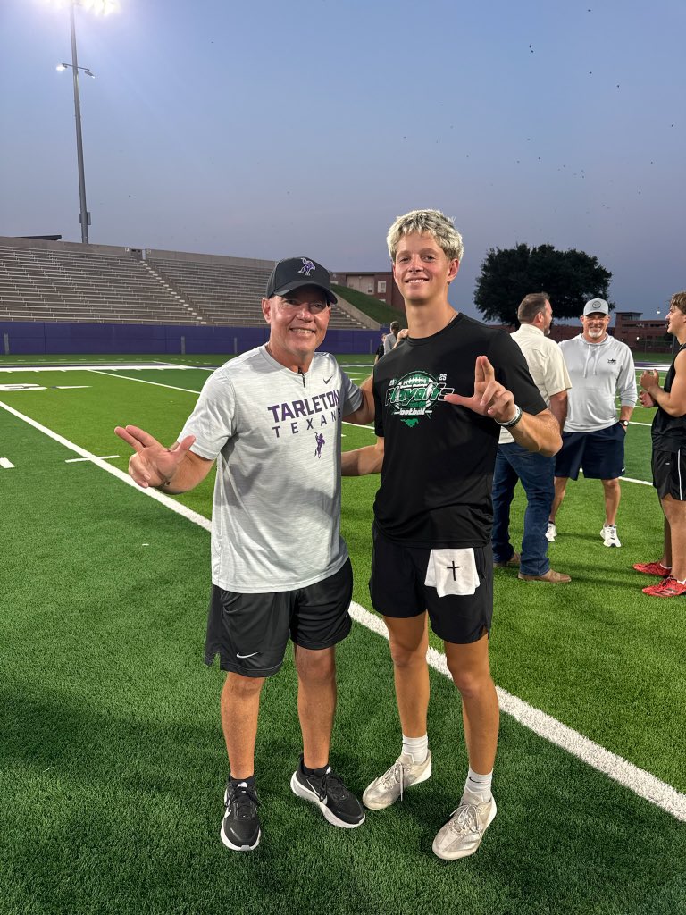 BrooksDavis09's tweet photo. I had another great time today at the @TarletonFB Camp! Huge thanks to @ChrisRossTSU & @CoachHucks for the amazing coaching and conversation. #ETO #Allin
@CoachDJWagner @CoachLaymance @ThatsGrimm @ChrisLangfordTX https://t.co/yOa5kMgk25