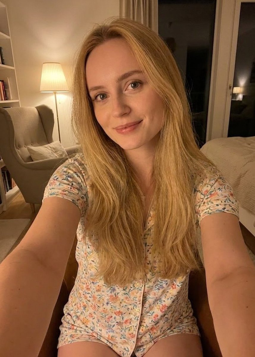 Ruth19910618's tweet photo. The day I look forward to the most all week is Friday☺️ https://t.co/79fqwC8My7
