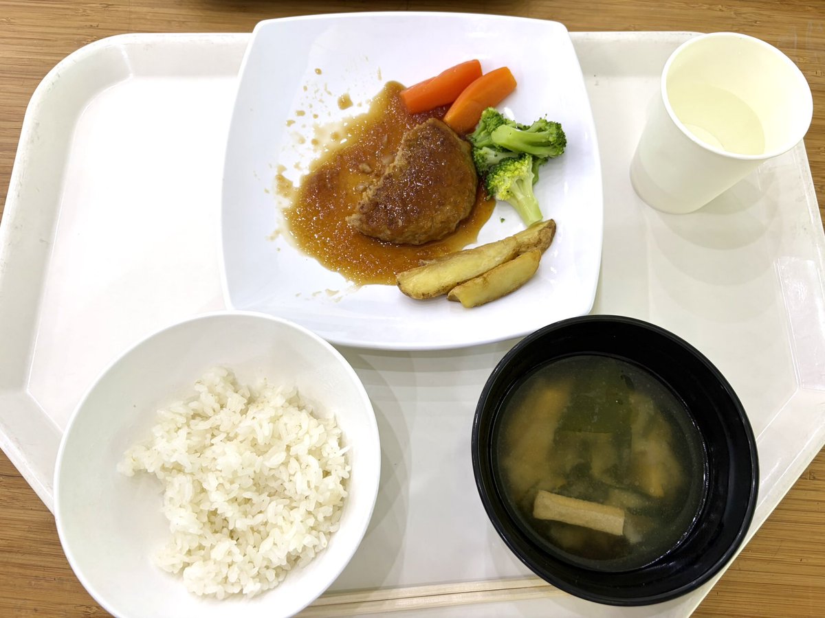 Asagi_0525's tweet photo. #虚像飯
 #東京造形大学 https://t.co/Bjr7lWZiIO