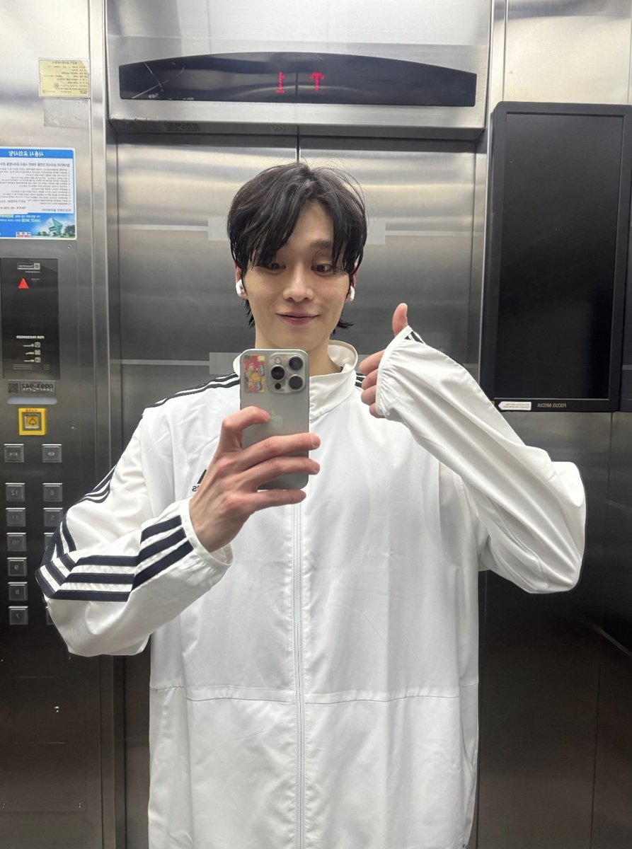 bbpp34's tweet photo. _♟️
귀염뽀짝한 사진을 같이 올릴 수 있다니
감격스럽다.

#체크메이트 #이성신 #천우진 https://t.co/Ex2otxaNdC