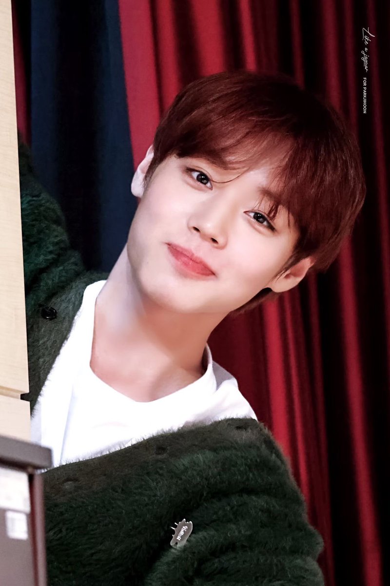 ong_0nn's tweet photo. 탐라에 빨머지훈 투척하고 갑니다 ♥ https://t.co/osmfzl3OOW