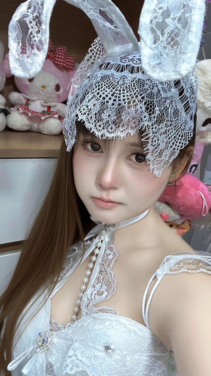 bla2ckasy9's tweet photo. 看着你的母狗老婆被操成sb很爽吧？她已经成了真的母狗了！另外一只下贱的蠢货贱狗还不把她贡给野爹玩死，看什么看说的就是你这条还不知道贡的废狗！把你妈一起操死了算了 #绿帽 #母狗 #绿母 #贱狗 #男尊女卑 #贱货 #母猪 #贡狗 https://t.co/hVLuCx1Vp1