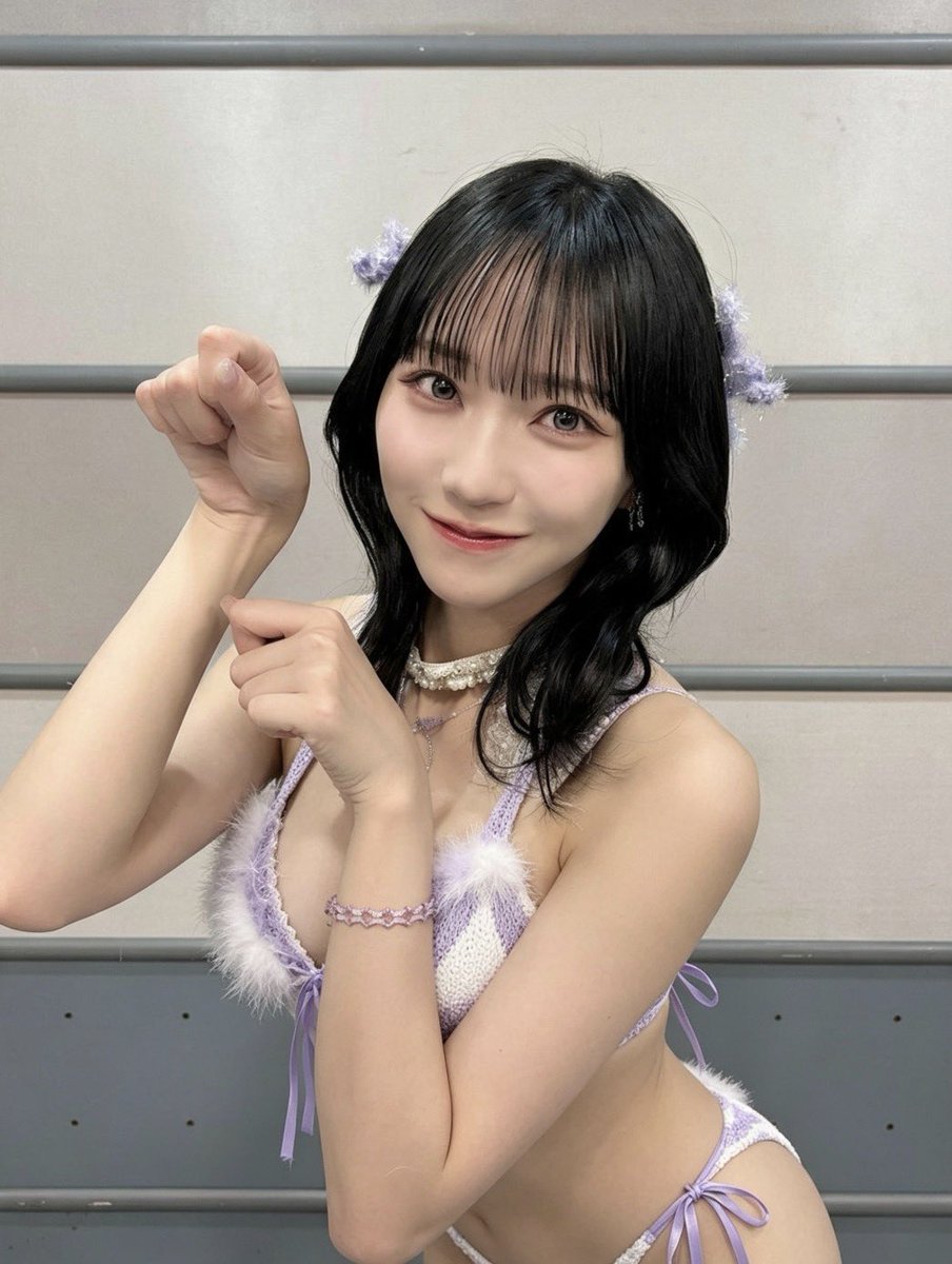 Lnsu2v's tweet photo. 1枚100pay〜アイドルのコラ画像作ります💕
↓サンプル https://t.co/cwKbRC3Lki