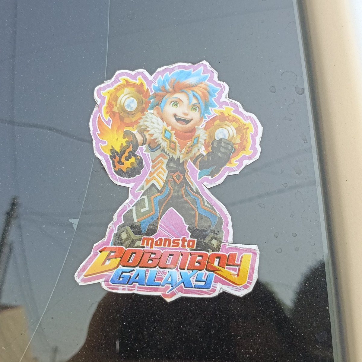 bluereyie's tweet photo. Lihat apa yg aku temukan, ni Boboiboy varian apa yhh... https://t.co/ulUKBIKdk3