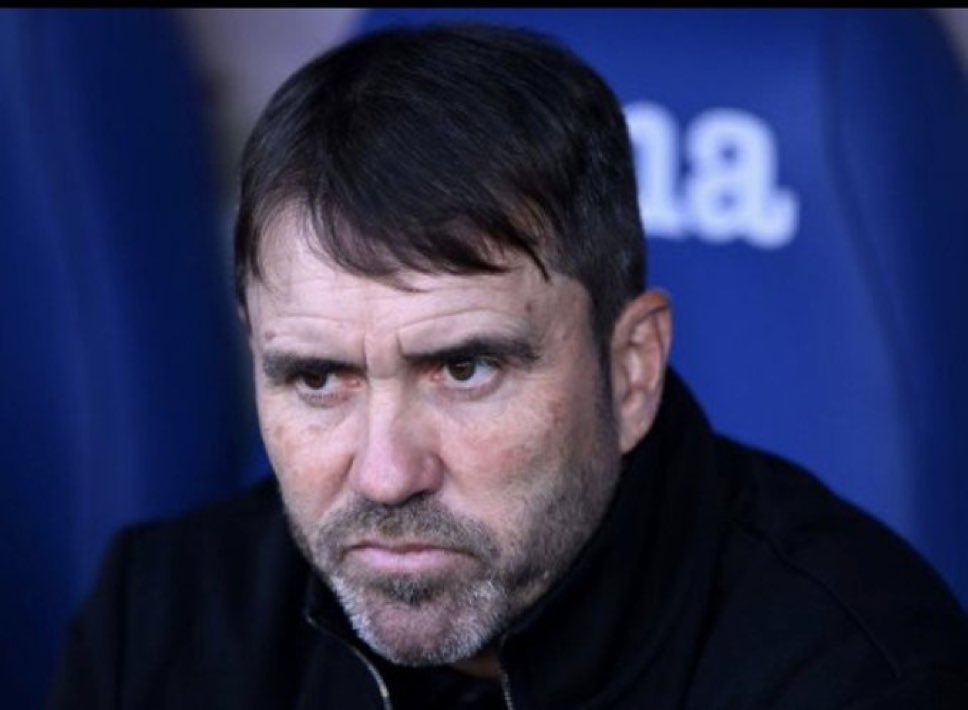 CarpetaMillo_'s tweet photo. - Eliminado de la Copa Argentina 
- Perdió con Boca 
- Perdió una final por cagón 
- No hace jugar al equipo 
- Trajo los peores refuerzos de la historia del club.
- tiene el pecho congelado.

Que renuncie hoy o los hinchas lo hacemos renunciar. https://t.co/TkbRo9LPCe