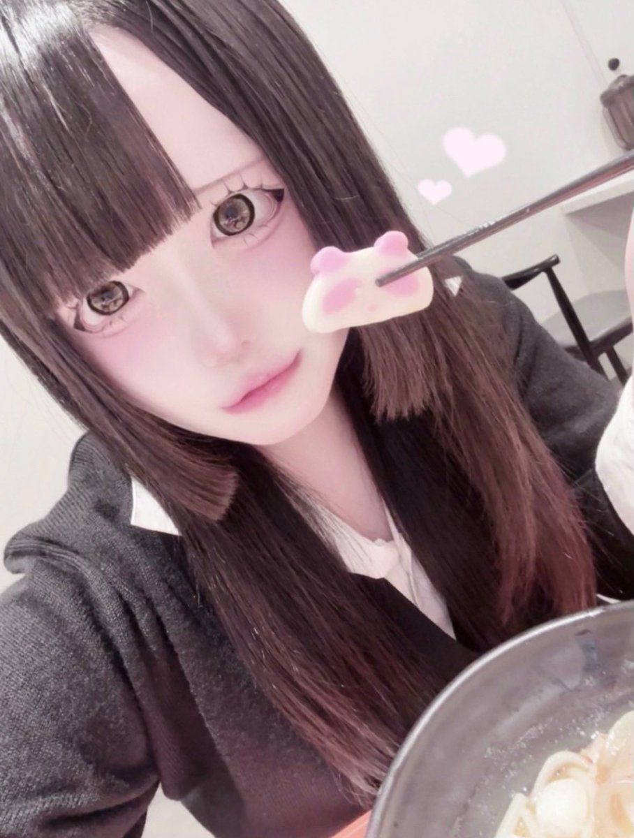 ここ tweet media