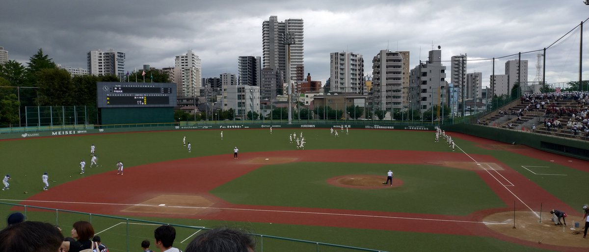 kobataka75's tweet photo. 今年も母校の応援に♪
今日は早実戦…
流石に見にくる人多いね https://t.co/zUQ3DuRZ35