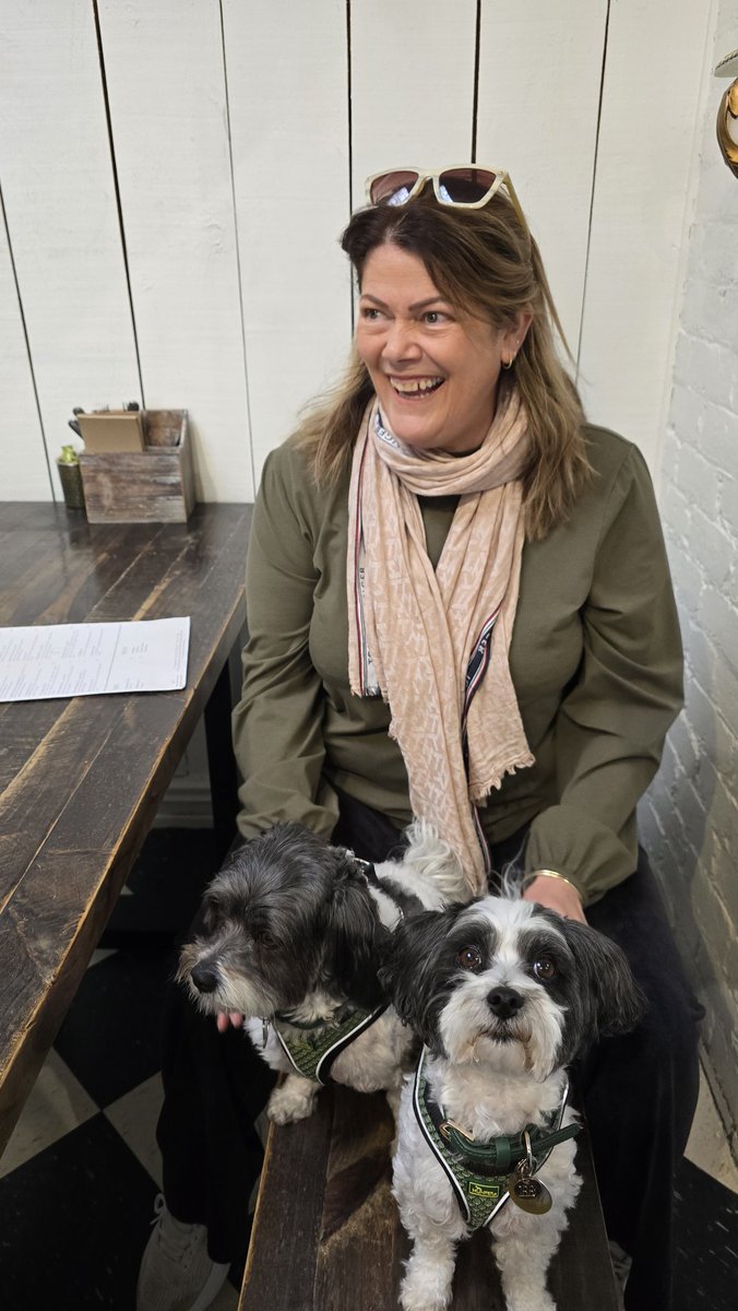 WebTaniwha's tweet photo. Perfect start to the weekend! Brunch &amp; coffee with my favourite girls at Dear Jervois ❤️ #dogfriendly #AucklandNZ https://t.co/5AuphD5XYW