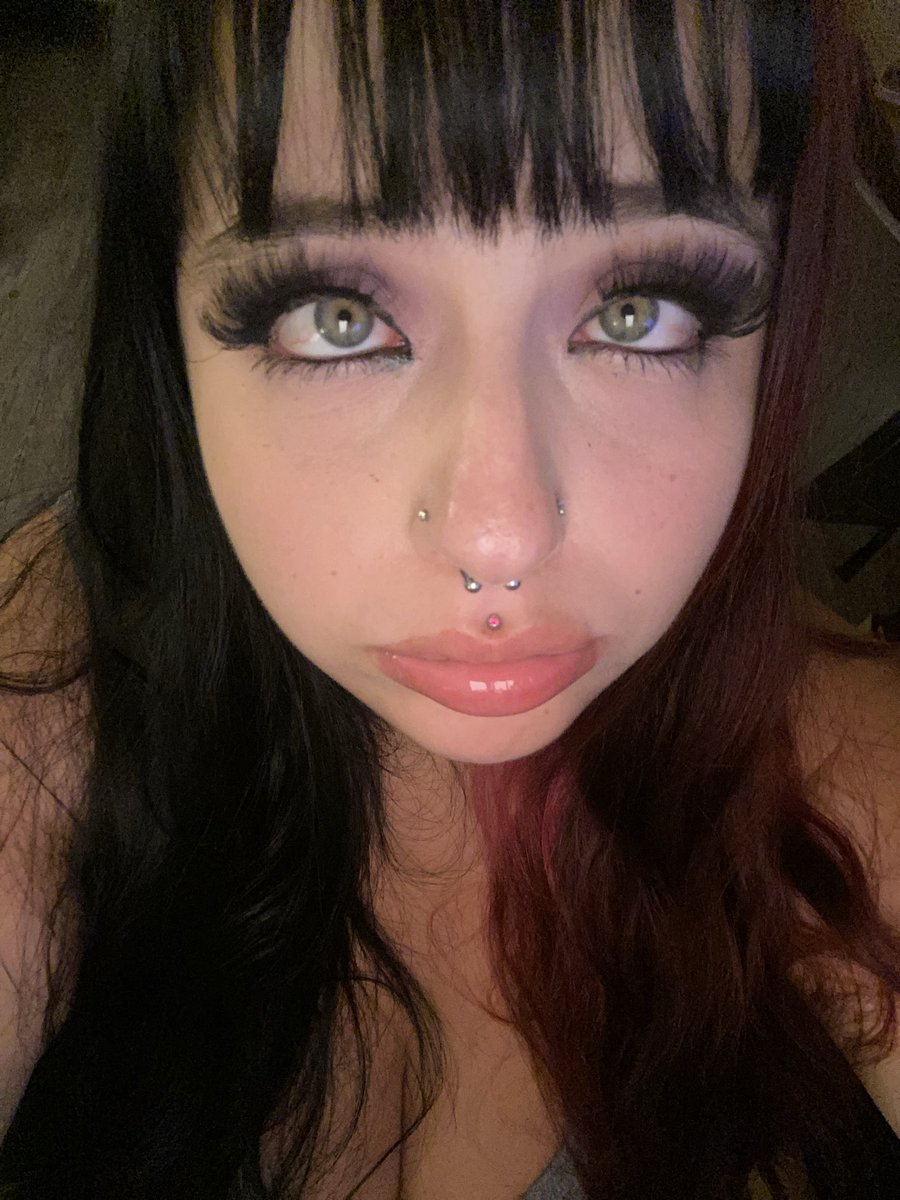 DLbottomforFUN's tweet photo. Any thoughts 💭
 #irl #cuck #gf #nsfwtwt https://t.co/vMbD8dBrsz